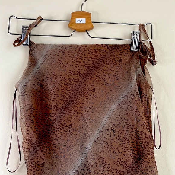 Brown leopard print sheer fabric with under layer dress size large - Picture 2 of 4